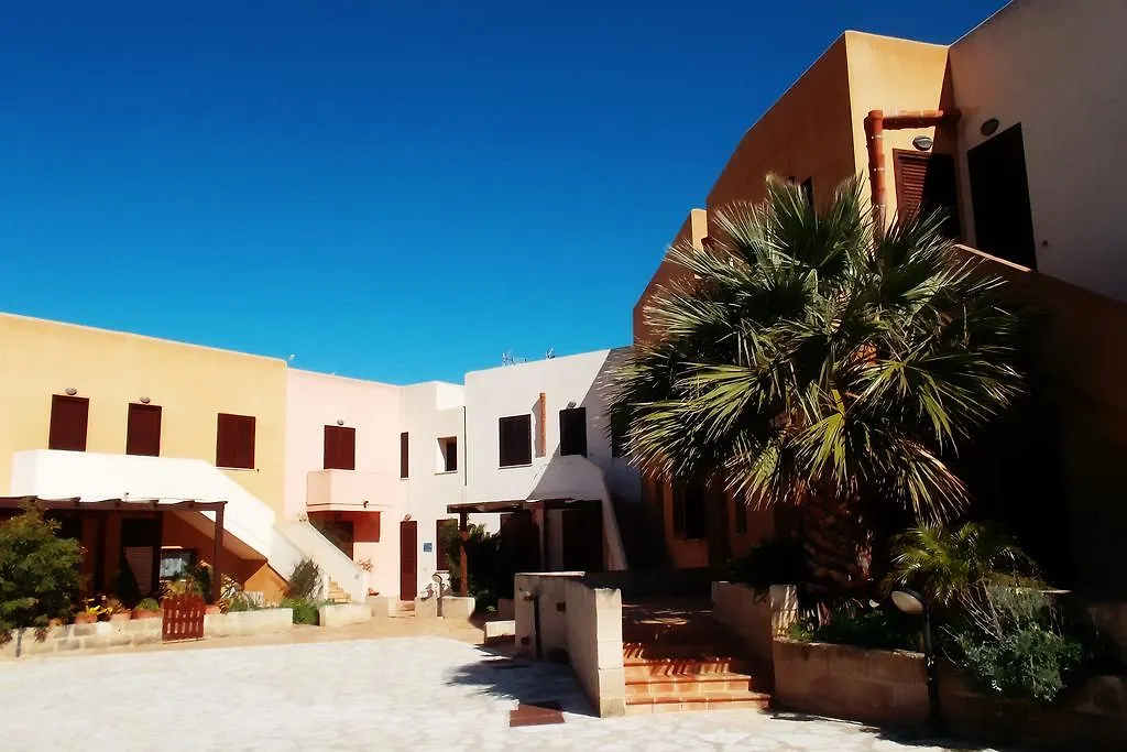 Holiday home Casa Vacanze Di Anna E Selene Villa Favignana Italy